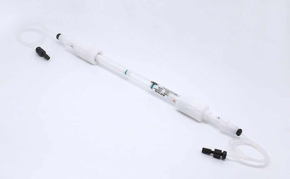 Lab-scale chromatography empty column with inner diameter of 10mm;User-friendly, easier operation, equipped with two adaptors, offering more flexible room for column packing;Good tolerance towards organic solvents.